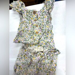 Baby girl 2 piece set - size 18 months